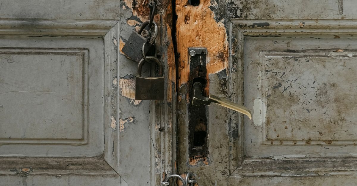 How to Choose an Automotive Locksmith for Ignition Issues